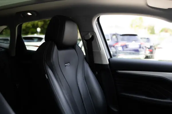 MG Marvel R 70 kWh Luxury 31