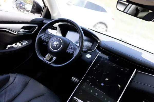 MG Marvel R 70 kWh Luxury 2