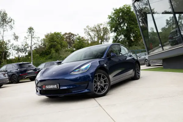 Tesla Model 3 Standard Range Plus RWD 7