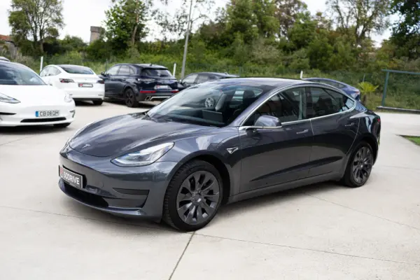 Tesla Model 3 Standard Range Plus RWD 12