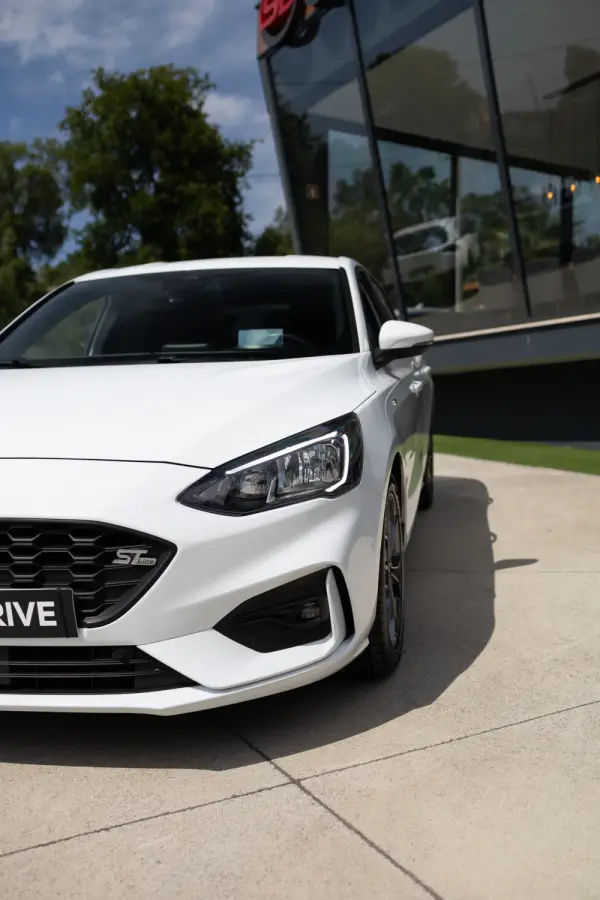 Ford Focus 1.0 EcoBoost S&S ST-LINE 15