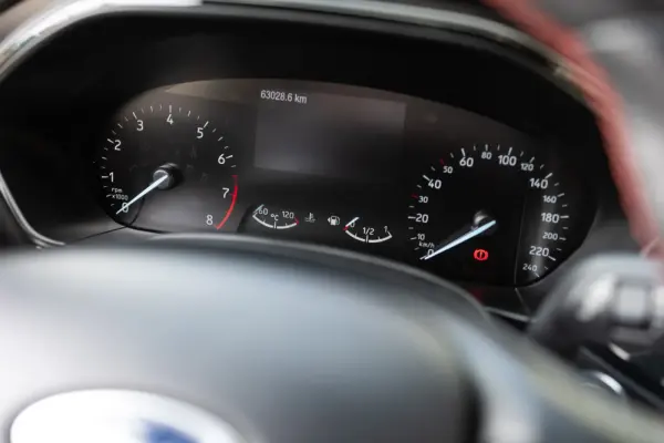 Ford Focus 1.0 EcoBoost S&S ST-LINE 19