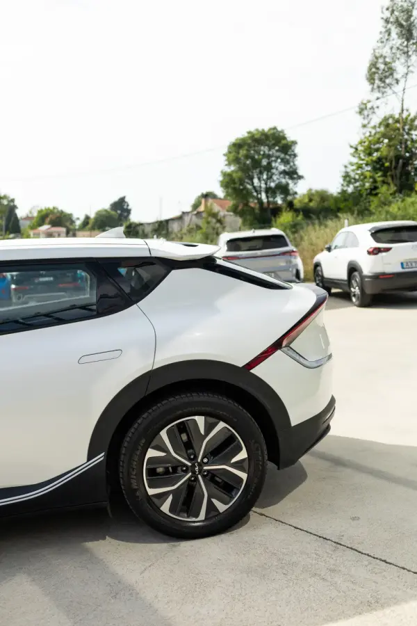Kia EV6 77.4 kWh Tech 37