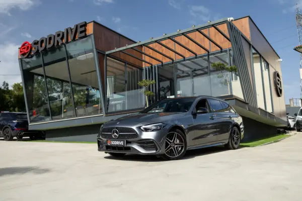 Mercedes-Benz C 300 e T 9G-TRONIC AMG Line 1