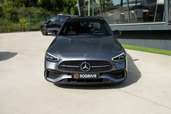 Mercedes-Benz C 300 e T 9G-TRONIC AMG Line 4