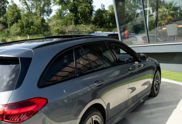 Mercedes-Benz C 300 e T 9G-TRONIC AMG Line 30