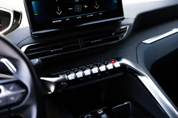 Peugeot 3008 1.6 Hybrid Allure Pack e-EAT8 12