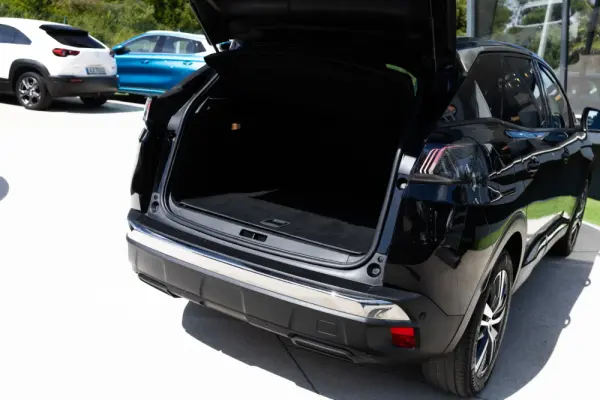 Peugeot 3008 1.6 Hybrid Allure Pack e-EAT8 28