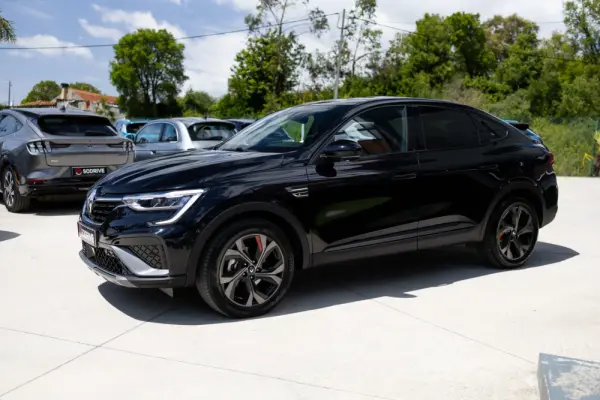 Renault Arkana 1.6 E-Tech R.S.Line 3