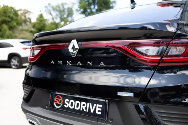 Renault Arkana 1.6 E-Tech R.S.Line 32