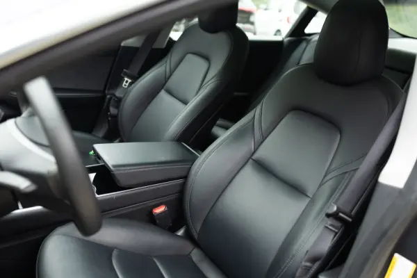 Tesla Model 3 Standard RWD Plus 6
