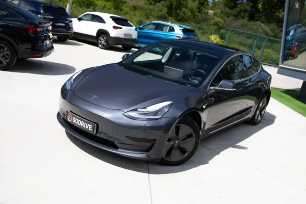 Tesla Model 3 Standard RWD Plus 7