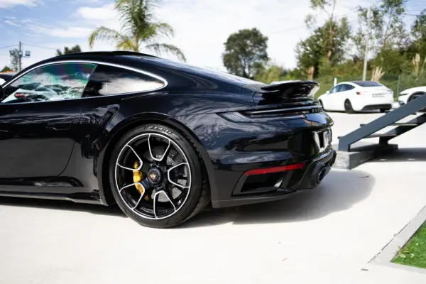 Porsche 911 (992) Turbo S PDK 15