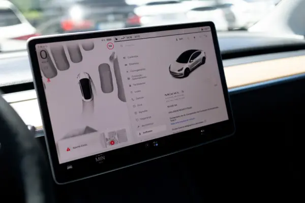 Tesla Model 3 Long Range Tração Integral 13