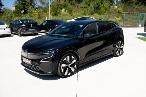 Renault Mégane E-Tech EV60 220hp optimum charge Techno 4