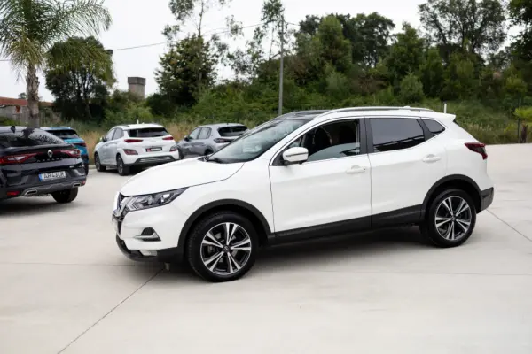 Nissan Qashqai 1.5 dCi N-Connecta DCT 5