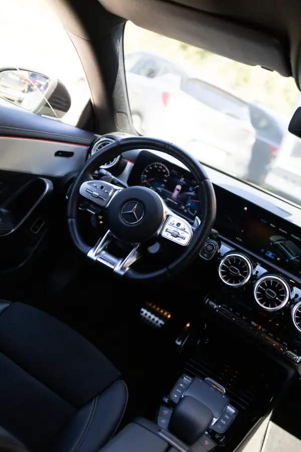 Mercedes-Benz CLA 45 AMG S Shooting Brake 4Matic+ 54