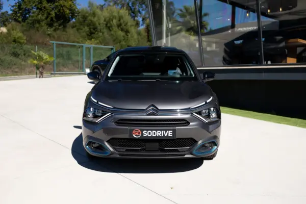 Citroen e-C4 X 50 kWh Shine 3