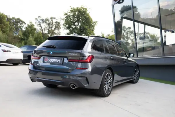 BMW 320 e Aut. M Sport 5