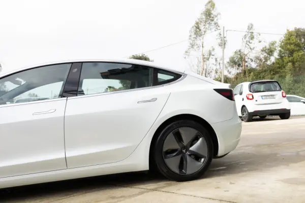 Tesla Model 3 Standard RWD Plus 7