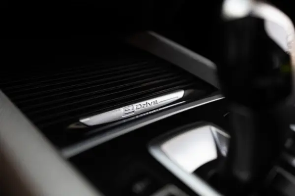 BMW X5 40e xDrive Pack M 26