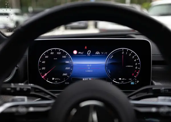 Mercedes-Benz C 300 e 9G-TRONIC Edition AMG Line 8