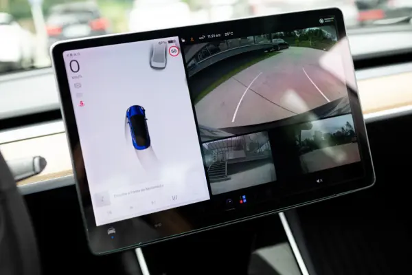 Tesla Model 3 Standard Range Plus RWD 9