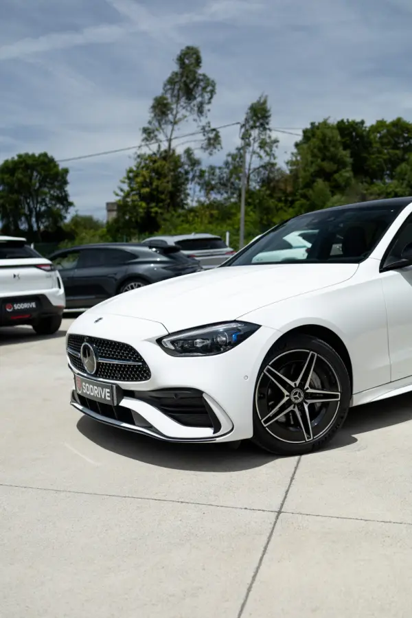 Mercedes-Benz C 300 e AMG Line 15