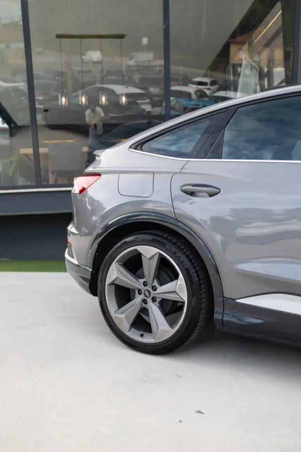 Audi Q4 Sportback e-tron 50 quattro 21