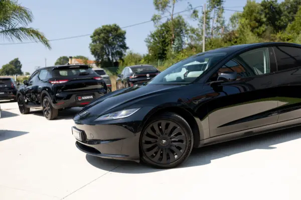 Tesla Model 3 Tração Traseira Premium 13