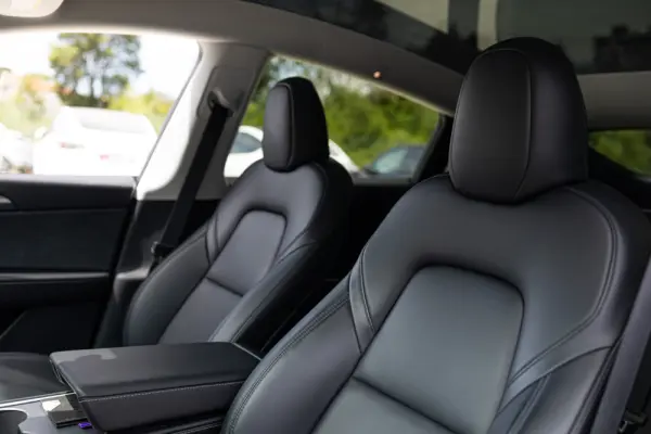 Tesla Model Y Standard 18