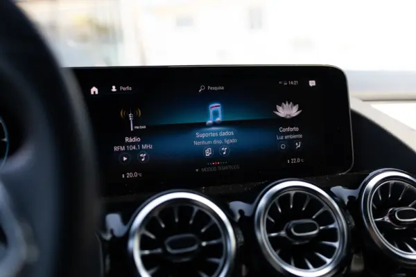 Mercedes-Benz EQA 350 4Matic Progressive 27