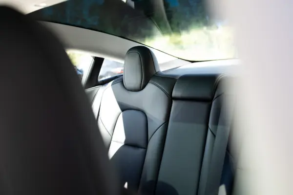 Tesla Model 3 Long-Range Dual Motor AWD 15
