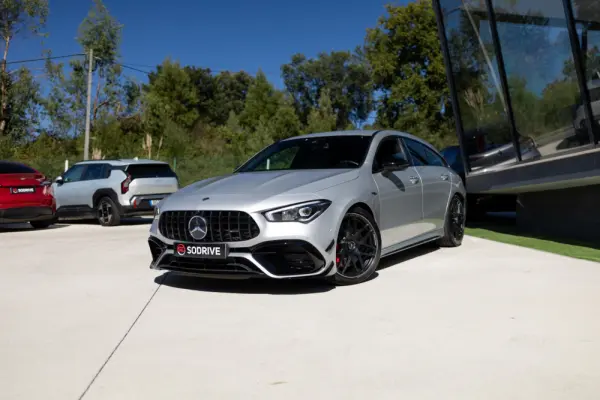 Mercedes-Benz CLA 45 AMG S Shooting Brake 4Matic+ 6
