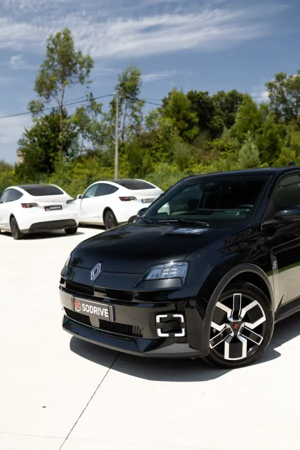 Renault 5 E-Tech 40 kWh Techno Autonomia Urbana 10