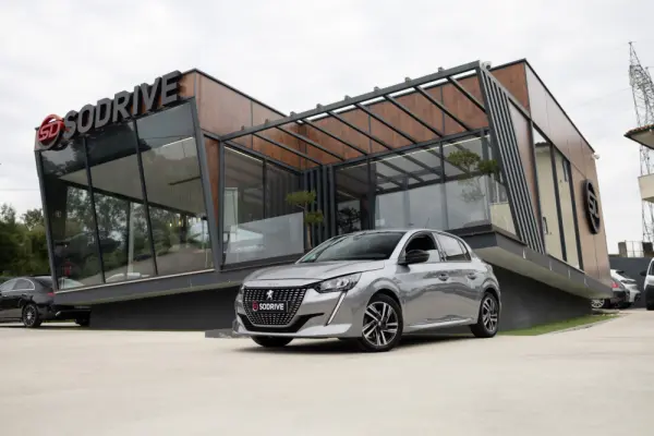 Peugeot 208 1.2 PureTech Allure 1