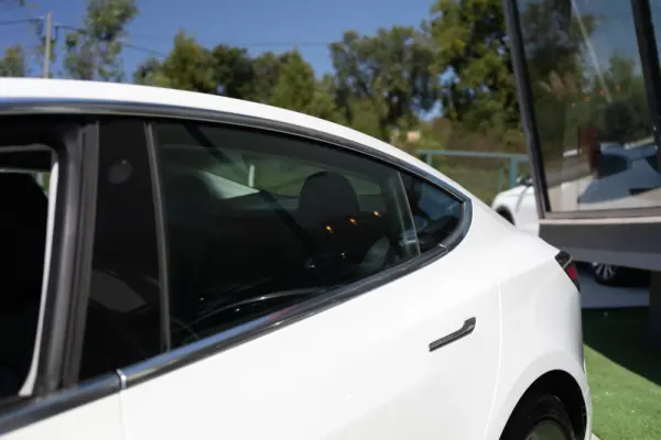 Tesla Model 3 Long-Range Dual Motor AWD 13