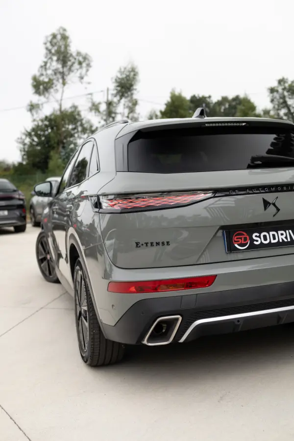 DS DS7 Crossback E-Tense Performance Line EAT8 27
