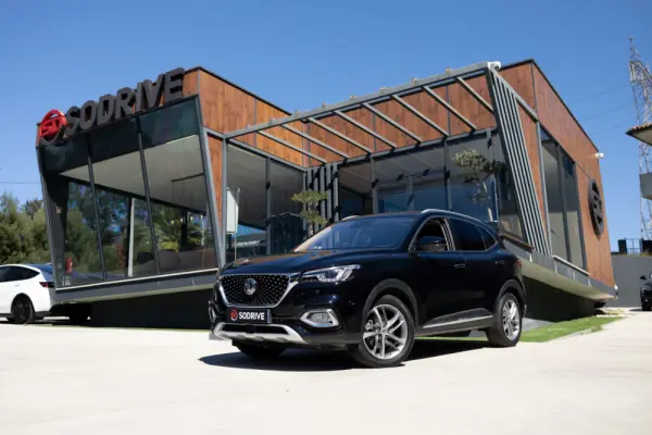 MG EHS 1.5T-GDI Luxury 1
