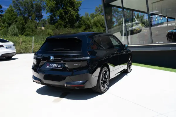 BMW iX xDrive 40 Pack Desportivo 56