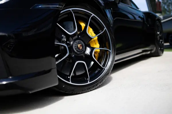 Porsche 911 (992) Turbo S PDK 25