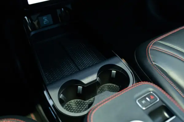 Ford Mustang Mach-E 75.7 kWh Premium AWD 18