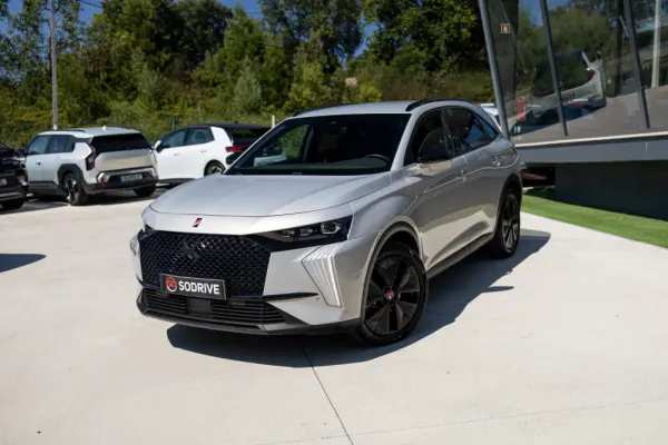 DS DS7 Crossback E-Tense Performance Line EAT8 20