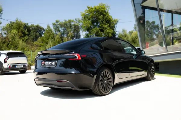 Tesla Model 3 Tração Traseira Premium 5