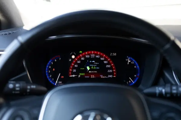 Toyota Corolla 1.8 Hybrid Active 10