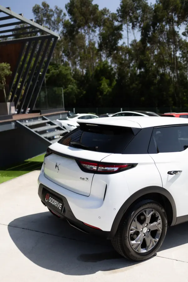 DS DS3 Crossback E-Tense Performance Line 10