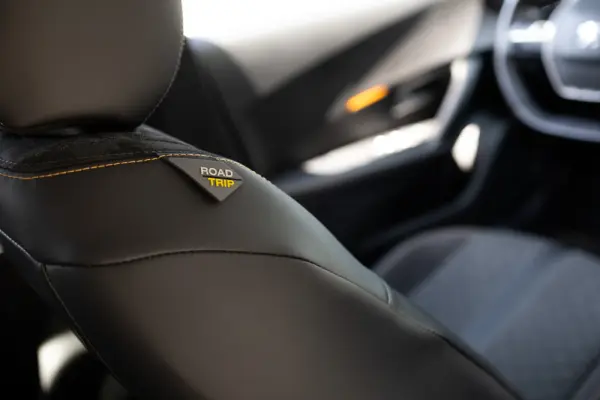 Peugeot e-2008 Allure 29