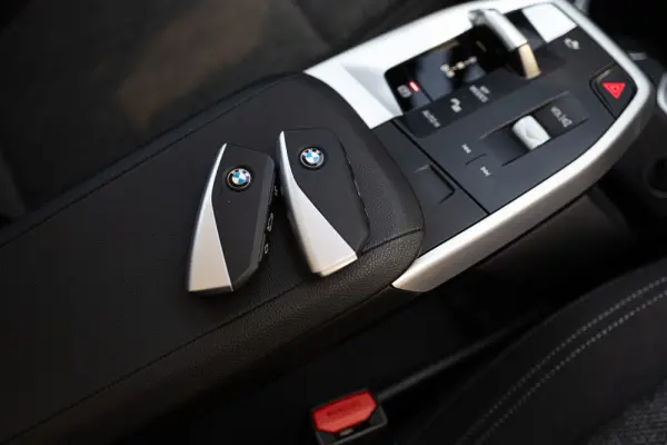 BMW iX1 xDrive30 xLine 48