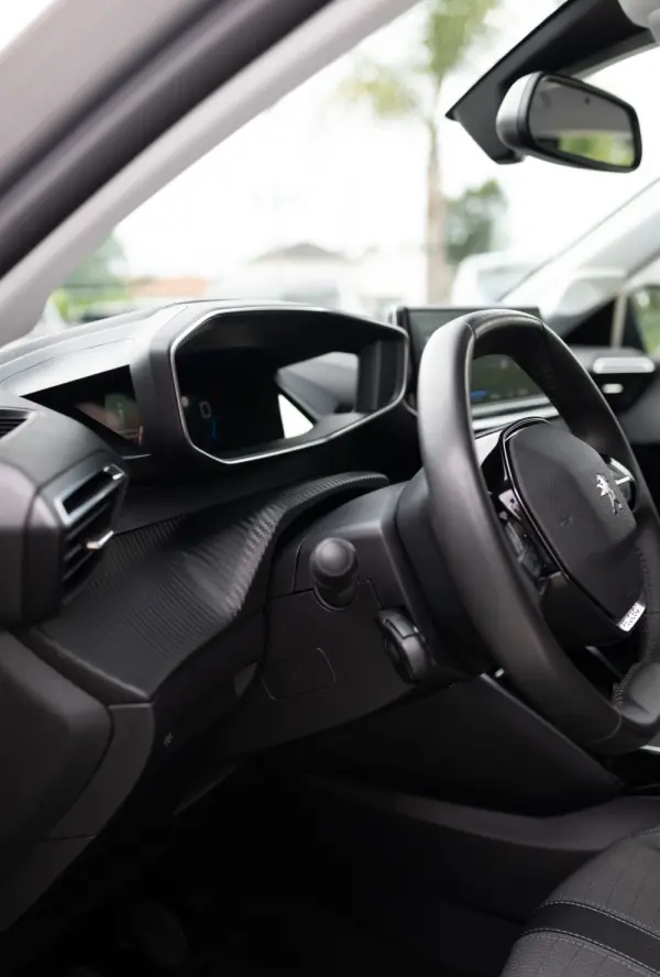 Peugeot 208 1.2 PureTech Allure 23