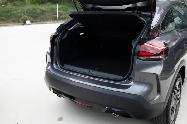 Citroen C4 1.2 PureTech Shine 34